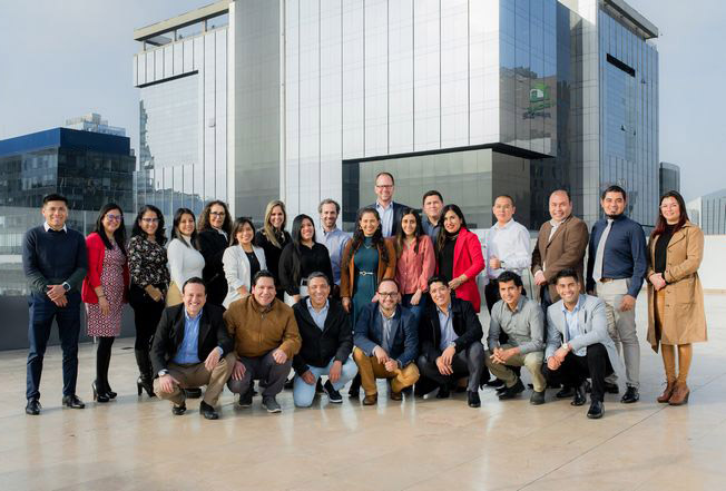 Equipo Capital Express trabajando